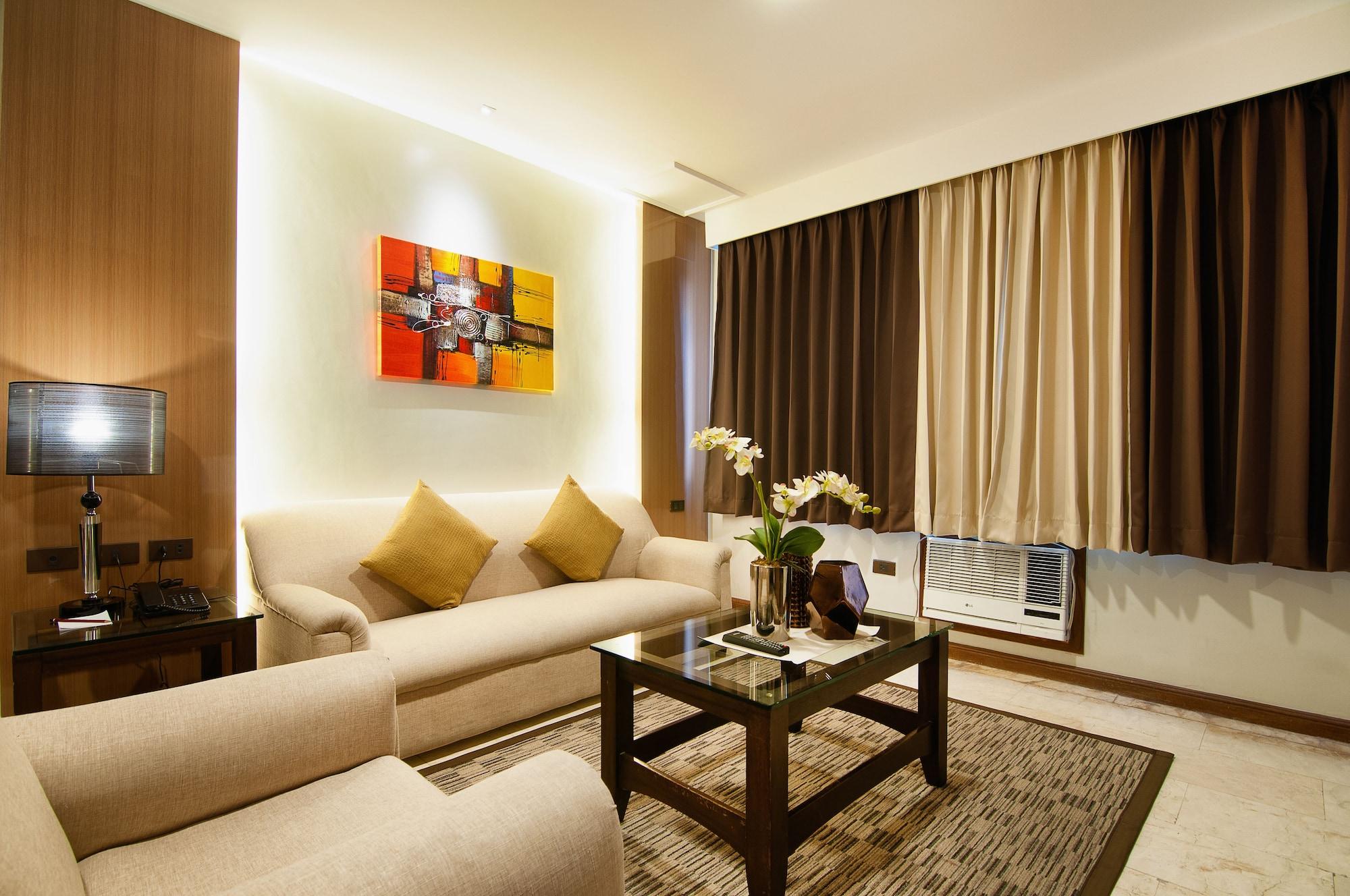 Fernandina 88 Suites Hotel ケソンシティ エクステリア 写真