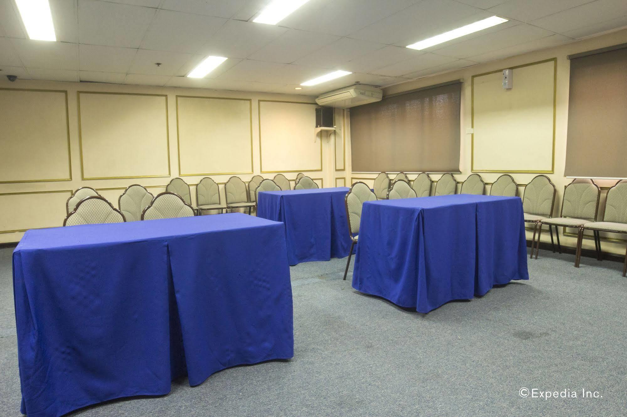 Fernandina 88 Suites Hotel ケソンシティ エクステリア 写真